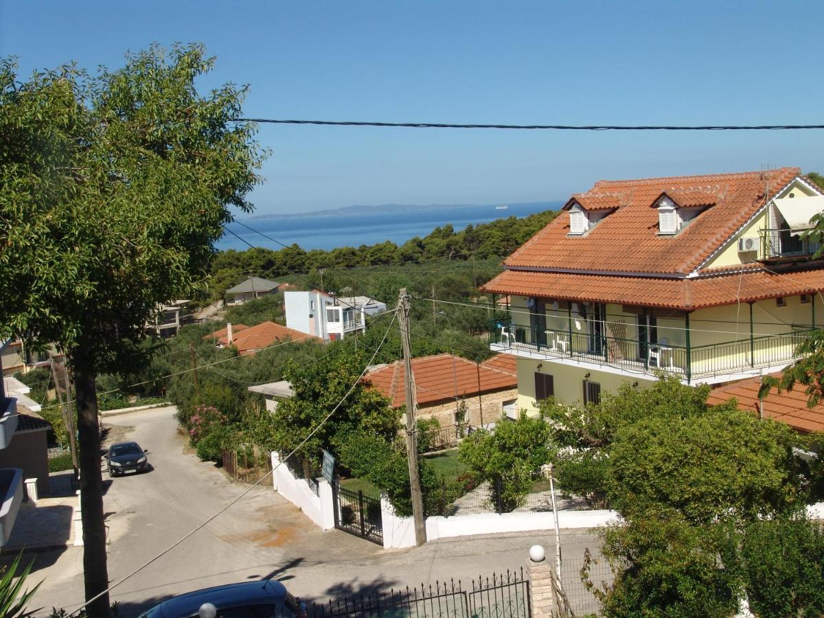 Villa Nefeli Loútsa 외부 사진