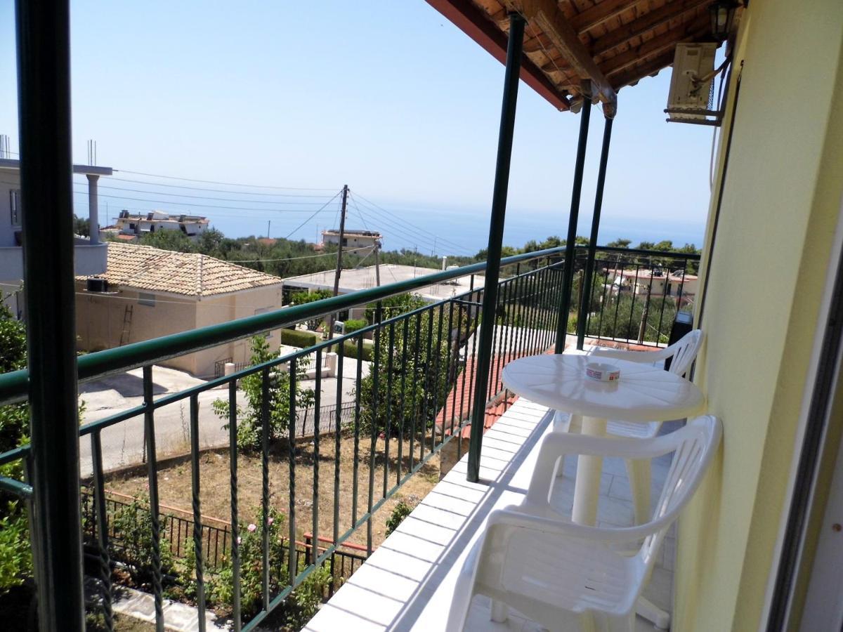 Villa Nefeli Loútsa 외부 사진