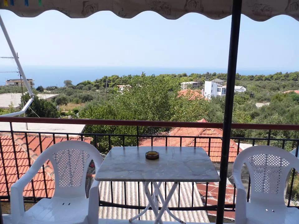 Villa Nefeli Loútsa 외부 사진